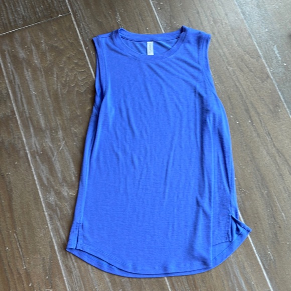 Athleta Tops - Athleta purple tank small NWOT